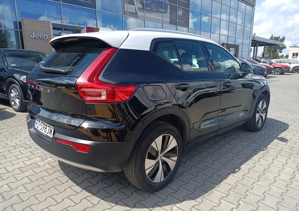 Volvo XC 40 cena 118900 przebieg: 46497, rok produkcji 2019 z Rzeszów małe 352